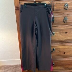NWOT Rbk Women’s Brown Track Pants With Pockets, Size Large!